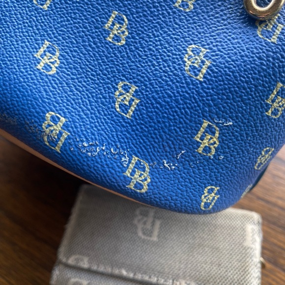 Dooney & Bourke Pebbled Leather Hobo Bucket Purse with 2 Wallets - Picture 5 of 14